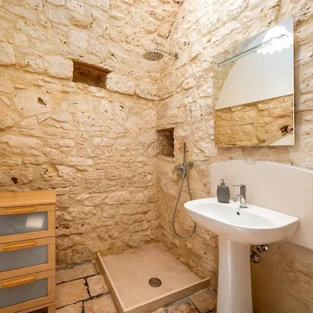 Helloapulia - Design Trulli Sampaolo With Private Pool - Heated On Request - Pet Friendly * ג'ויה דל קולה