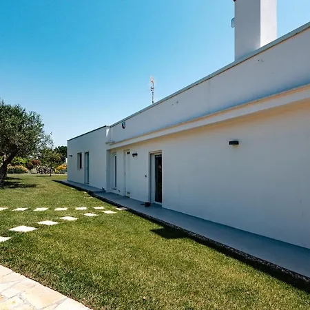 וילה Helloapulia - Design Trulli Sampaolo With Private Pool - Heated On Request - Pet Friendly ג'ויה דל קולה